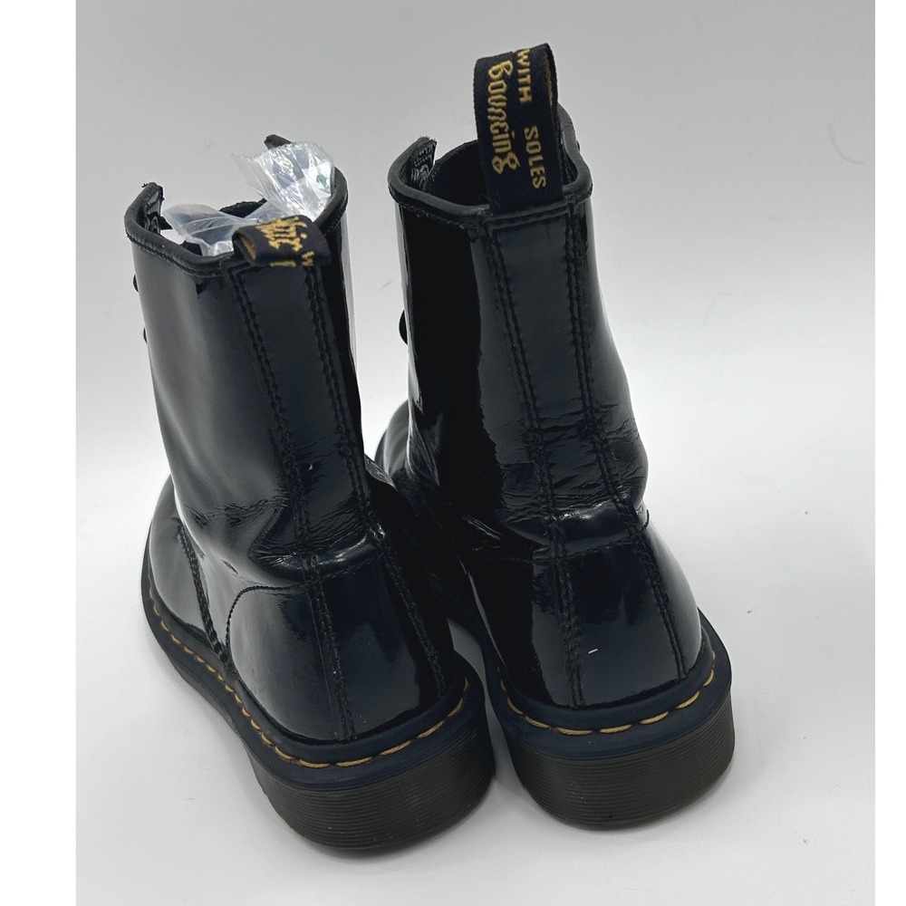 Dr. Martens 1460 Black Patent Lamper Leather 8-Eye Lace Up Combat Boots Size 9 - Picture 5 of 12